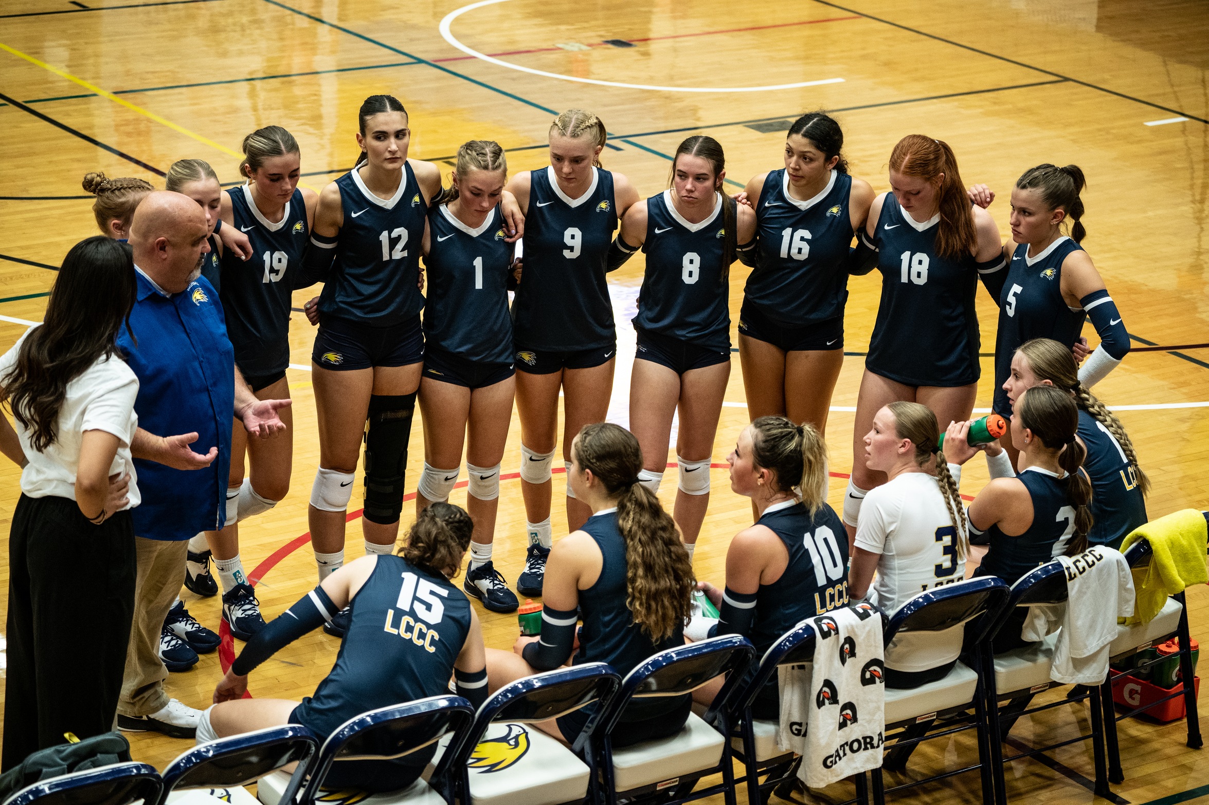 Golden Eagles see 10 match winning streak snapped by #6 Northeastern Junior College