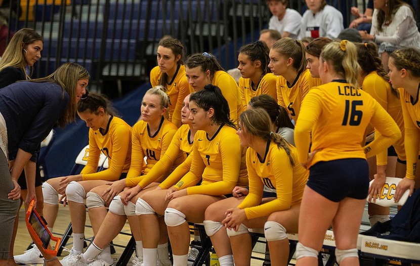 Volleyball Drops Matches With SLCC & WNCC